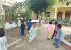 बैगलेस डे: लक्सर के गांव के स्कूलों में बदलाव की नई तस्वीर