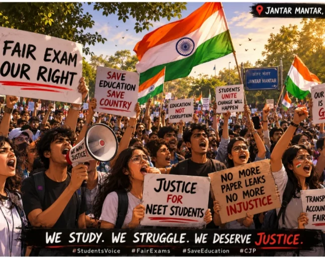 जंतर-मंतर पर NEET-UG पेपर लीक के खिलाफ प्रदर्शन करते छात्र और CJP कार्यकर्ता