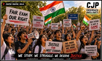 जंतर-मंतर पर NEET-UG पेपर लीक के खिलाफ प्रदर्शन करते छात्र और CJP कार्यकर्ता